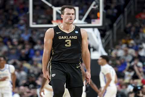 Who is Jack Gohlke? Oakland guard led March Madness upset over Kentucky