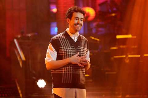 Ramy Youssef Desperately Wants to Be a History-Making Host in New ‘SNL’ Promo