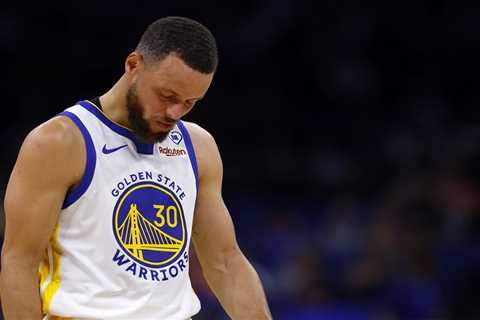 Steph Curry on brink of tears after latest Draymond Green ejection