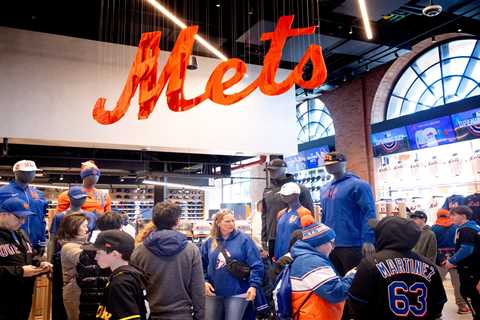 Massive new Mets store at Citi Field is a merch home run