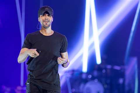 Enrique Iglesias’ ‘Final, Vol. 2’ Debuts in Top 10 on Latin Pop Albums Chart