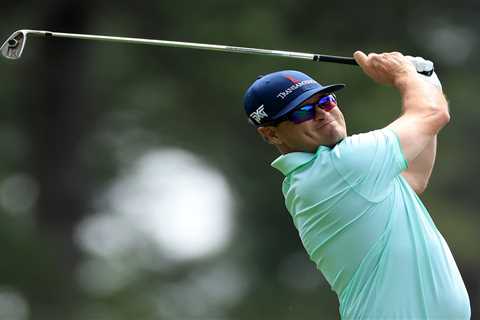 Zach Johnson appears to yell ‘f–k off’ after horrific, frustrating Masters hole