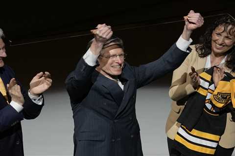 Iconic Bruins announcer Jack Edwards retiring after 2024 NHL playoffs: ‘19-year-long joyride’