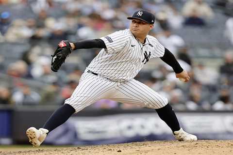 Victor Gonzalez picks up save to continue strong start to Yankees tenure