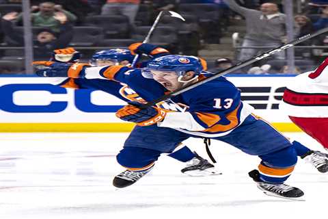 Mathew Barzal’s game-winning goal keeps Islanders alive in first round