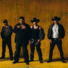 Grupo Frontera Drops ‘Jugando A Que No Pasa Nada’ Album & More New Music Latin