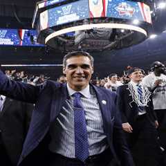 Jay Wright says ex-Villanova stars have ‘opportunity of lifetime’ to win title with Knicks