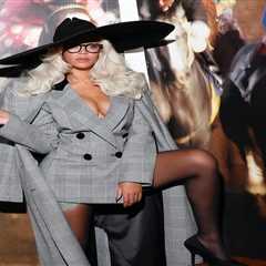 Beyonce Posed for Sir Davis Ad in a Retrofete Fall 2025 Black and Gray Check Coat, Blazer and Skirt