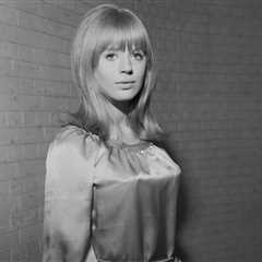 As Years Go By: Marianne Faithfull’s Life in Three Recordings