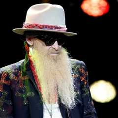 ZZ Top’s Billy Gibbons Likes It Better With Just Three