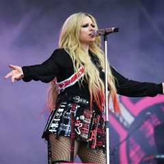 Avril Lavigne Set to Perform at Warped Tour for First Time Ever