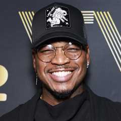 Ne-Yo Adds Fourth Woman to His Girlfriend Lineup