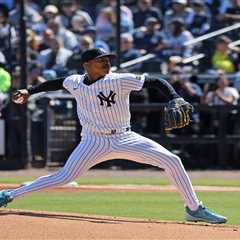 Marcus Stroman tosses strong spring debut amid swirling Yankees uncertainty