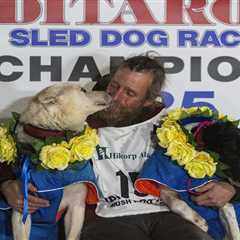 Former reality TV star Jessie Holmes wins longest-ever Iditarod dog race