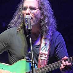 Winger Farewell Tour: Kip Winger Avoids KISS Tactics