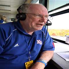 Bob Davis, legendary Kansas and Royals broadcaster, dead at 80