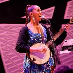 Rhiannon Giddens Explains Mixed Feelings About Playing on Beyoncé’s ‘Cowboy Carter’