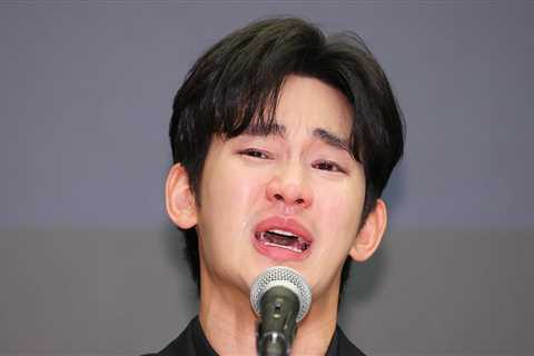 South Korean Actor Kim Soo-hyun Breaks Down While Denying He Groomed Kim Sae-ron