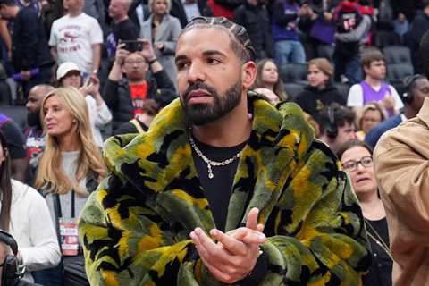 After Drake Trolls ‘Joe Budden Podcast’ With Melyssa Ford Merch, She Asks ‘Where’s My Check?’