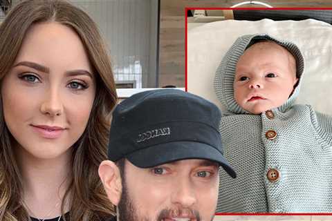 Eminem's Daughter Hailie Jade Gives Birth