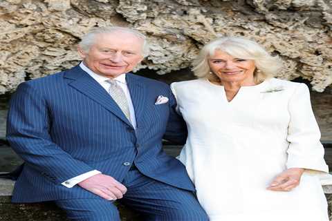 Royal Family Drama: King Charles jets off to Italy while Harry sneaks back into the UK