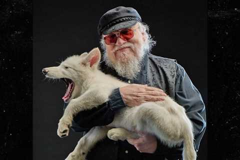 'Game of Thrones' Creator George R.R. Martin Meets Resurrected Dire Wolves