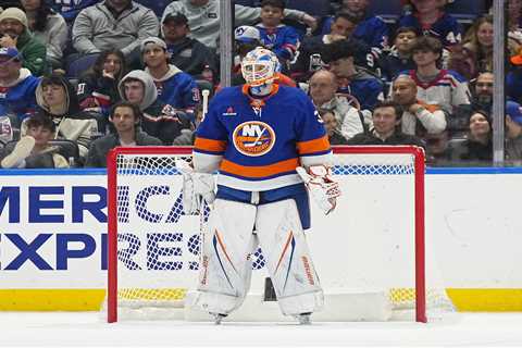 Patrick Roy admits he made mistake with Tristan Lennox’s shambolic Islanders debut