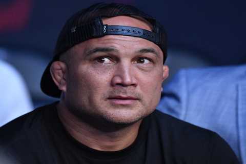 Ex-UFC star claims his family has been murdered, replaced in disturbing social media posts