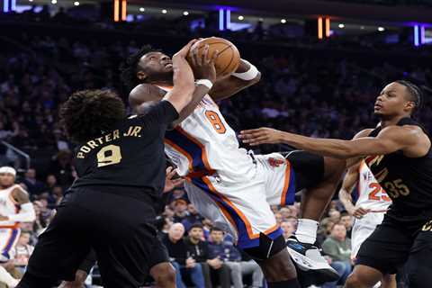 Knicks clinch No. 3 seed but still blow 23-point lead in meaningless loss to resting Cavaliers