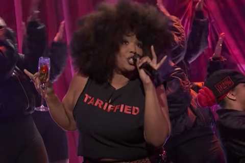 Lizzo Throws Shade at Trump’s Tariffs With ‘Tariffied’ Shirt on ‘SNL’: Watch