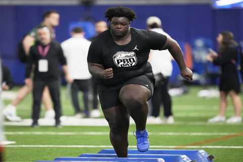 464-pound NFL draft prospect Desmond Watson knows he must ‘change my life’ to have chance at..