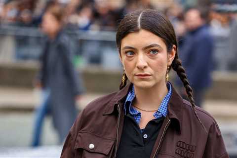 Lorde Teases Next Era in WhatsApp Voice Note to Fans: ‘Everything Is About to Change’