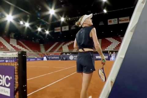 Deodorant controversy engulfs tennis match as Harriet Dart mocks Lois Boisson for ‘smelling really..