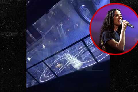 Katy Perry Seen Rehearsing for 'Lifetimes' Tour in Sneak Peek Video