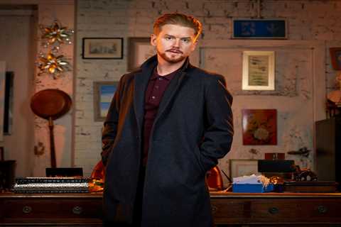 Exploring Gary Windass' Return to Coronation Street: A Complex Narrative Unfolds