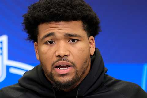 Steelers Pick Derrick Harmon's Mom Passes Away Shortly After NFL Draft
