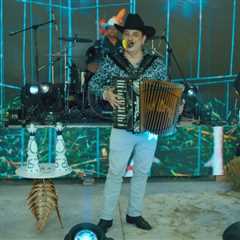 Los Alegres del Barranco Obtain Legal Protection to Sing Narcocorridos in Michoacán