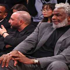Charles Oakley rooting for Knicks to reach finals despite MSG exile