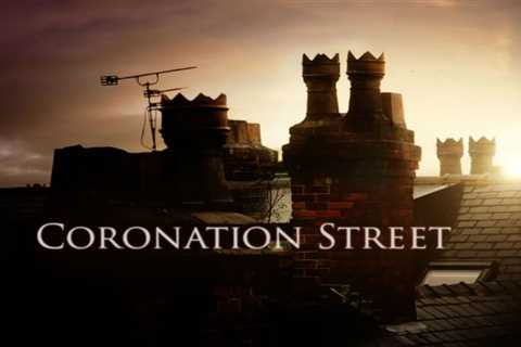 Coronation Street fans panic as Julia Goulding drops major 'exit' hint that's got everyone talking