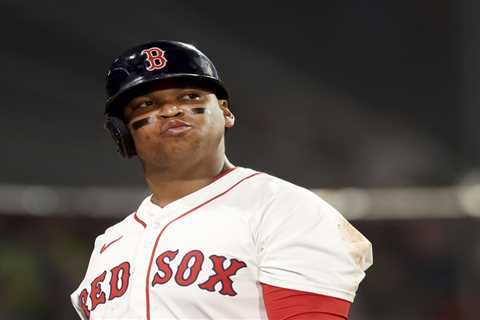 Red Sox owner John Henry flies to Kansas City for sit-down with Rafael Devers in new twist