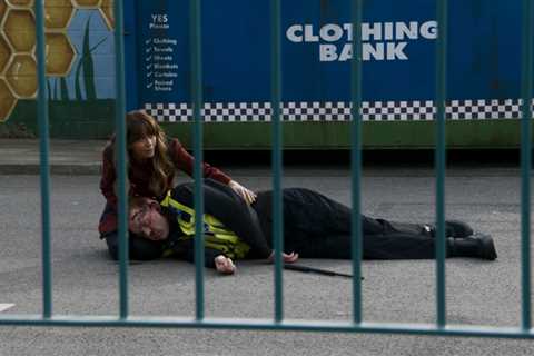 Corrie fans left devastated as Craig Tinker dies – with shock appearance from PC Jess