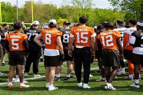 How the Browns’ QB reps are shaking out as Shedeur Sanders and Co. make their pitch to start