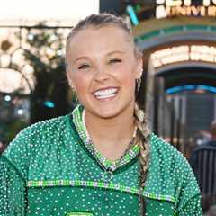 JoJo Siwa Goes Bed Selfie Official With ‘Celebrity Big Brother’ Cast Mate Chris Hughes: ‘Not..