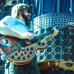 How the Grateful Dead’s ‘Wall of Sound’ System Nearly Bankrupted Them — and Changed Concert..