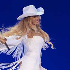 Beyoncé Thanks Sir Paul McCartney for ‘One of the Best Songs Ever Made’