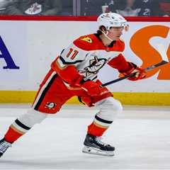 Ducks trade Trevor Zegras to Flyers in NHL stunner