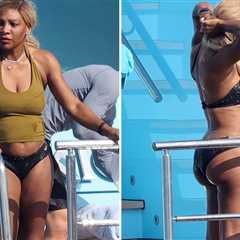 Serena Williams Shows Off Bikini Bod On Yacht With Family
