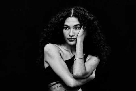 Olivia Dean Announces Sophomore LP ‘The Art of Loving’ & Surprise London Show