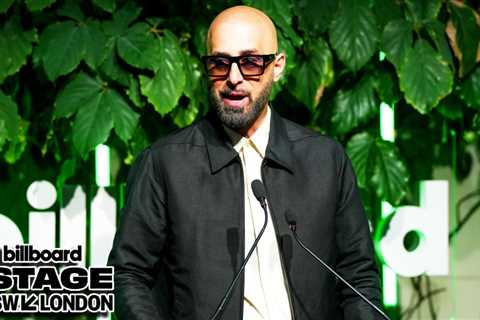 Ghazi Shami Accepts the Clive Davis Visionary Award From Olamide | Global Power Players 2025
