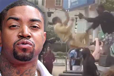 Police Investigating Vid of Lil Scrappy Stage-Crasher Falling on Head